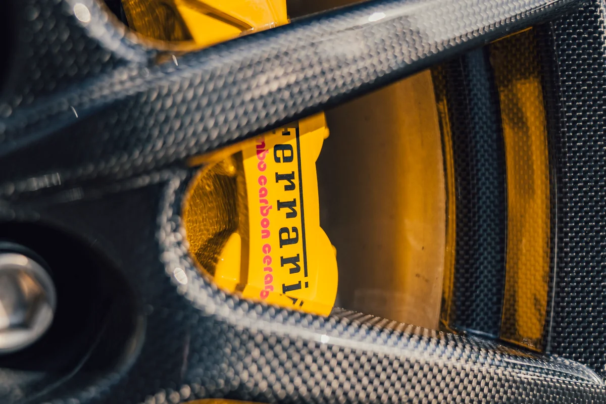 Ferrari 812 Competizione